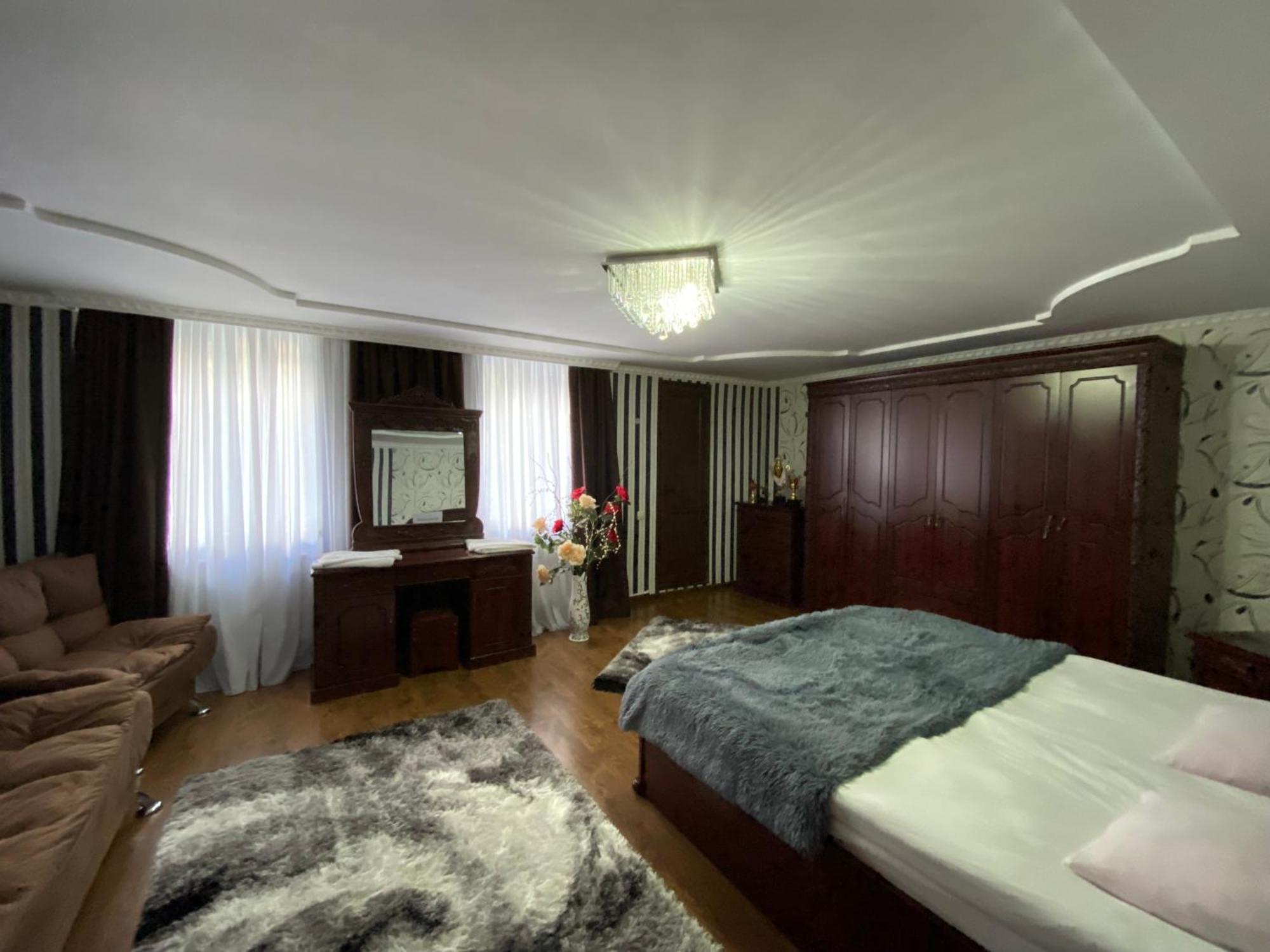 Guest House Misho Kazbegi Extérieur photo