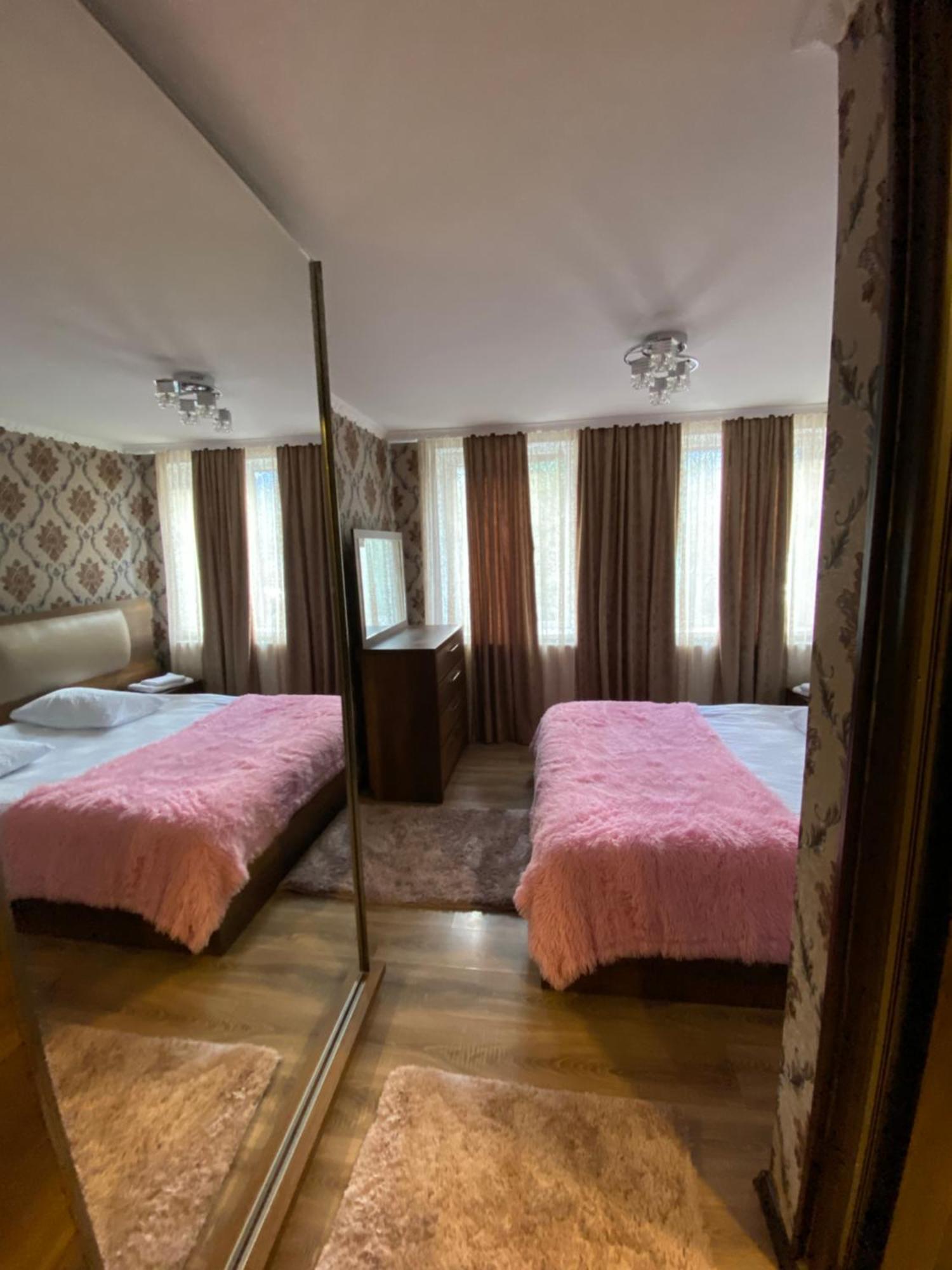 Guest House Misho Kazbegi Extérieur photo