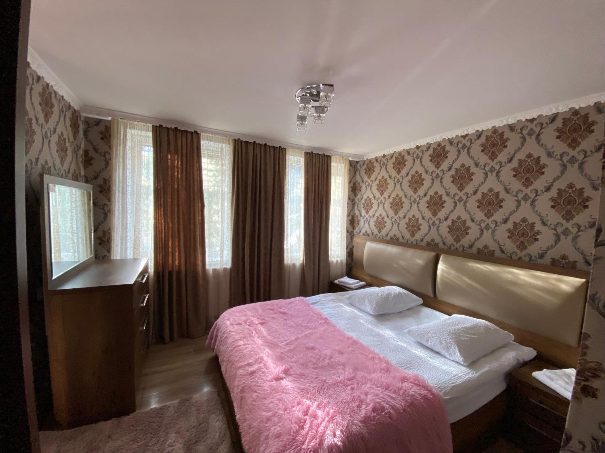Guest House Misho Kazbegi Extérieur photo