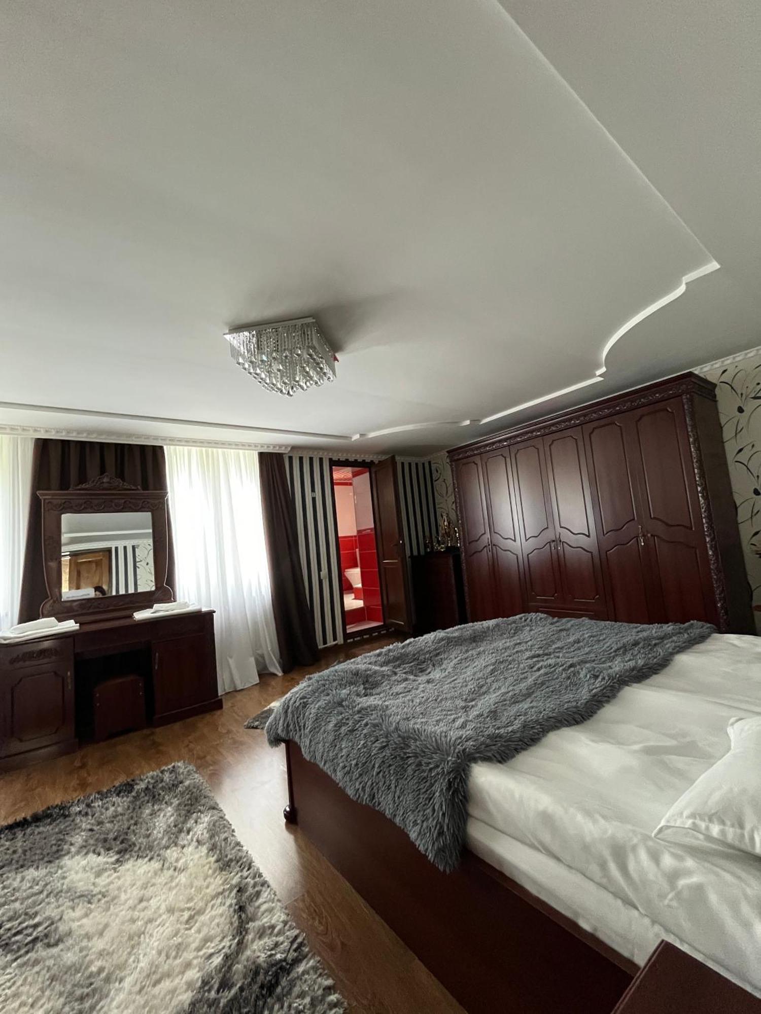 Guest House Misho Kazbegi Extérieur photo